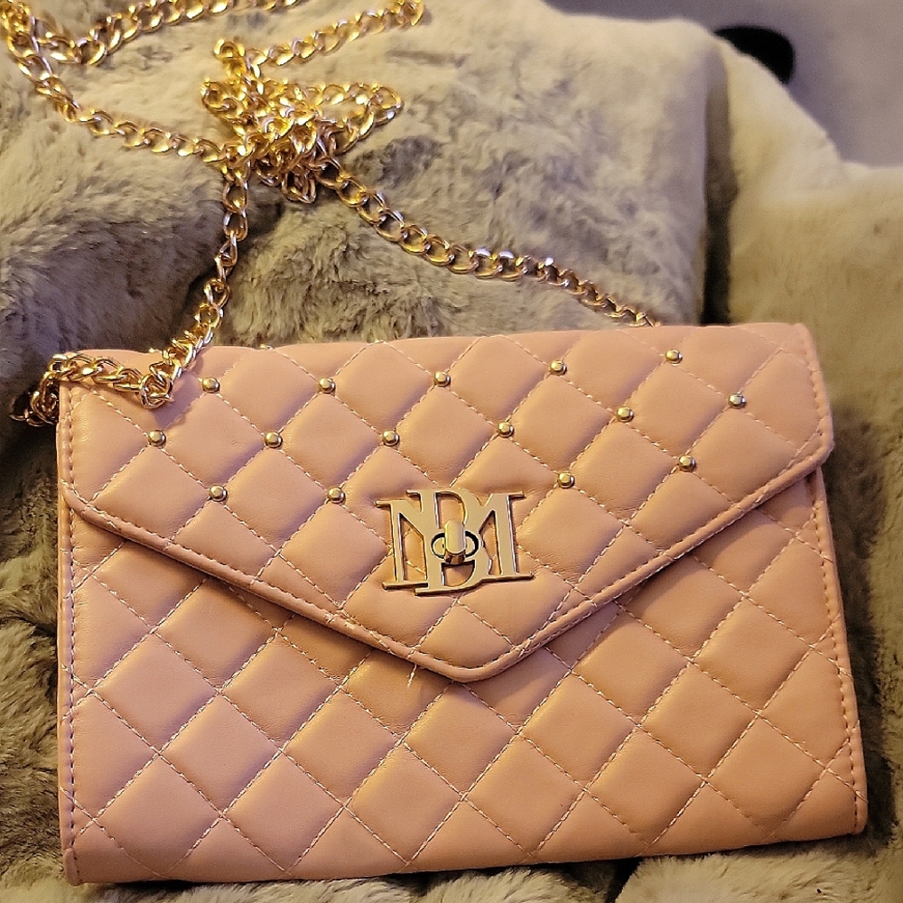 Badgley Mischka Quilted Pink Chain Shoulder Bag